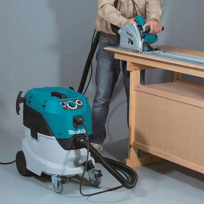 Порохотяг будівельний Makita VC4210LX