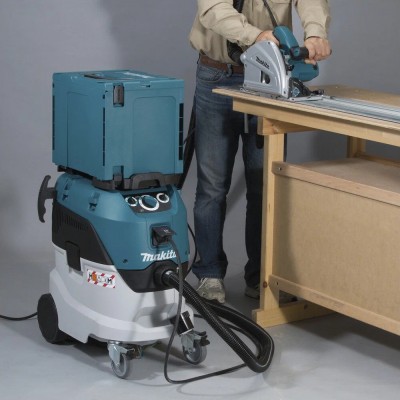 Порохотяг будівельний Makita VC4210LX