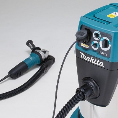 Будівельний пилосос макіта Makita VC3211M