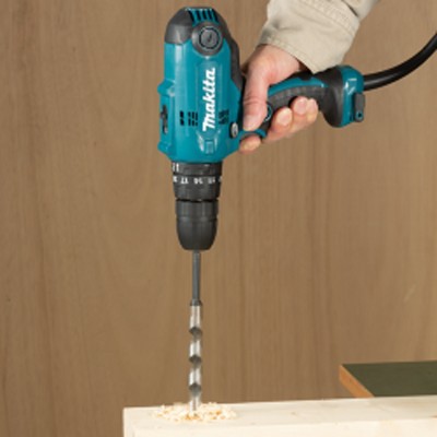 Makita HP0300 Сетевой ударный шуруповерт