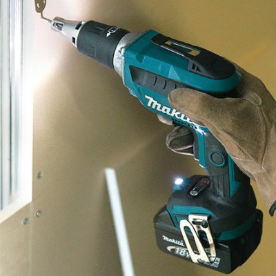 Акумуляторний шуруповерт для гіпсокартону Makita DFS 452 Z