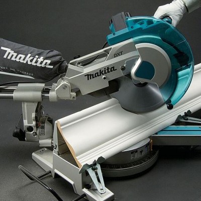 Торцовочная пила Makita LS 1216