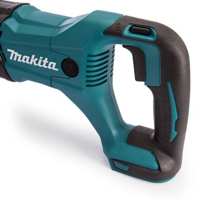 Аккумуляторная ножовка Makita DJR 186 Z (без АКБ)
