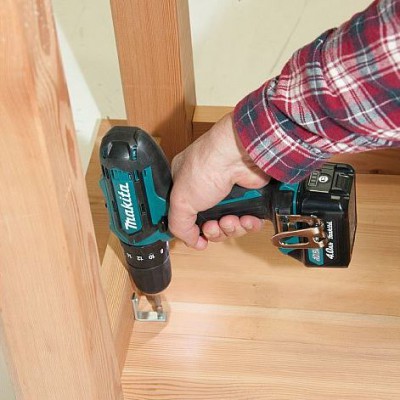 Акумуляторний ударний дриль-шуруповерт Makita HP 331 DWME