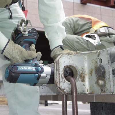 Аккумуляторный гайковерт Makita DTW 450 Z