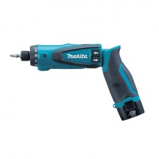 Аккумуляторный шуруповерт Makita DF 010 DSE