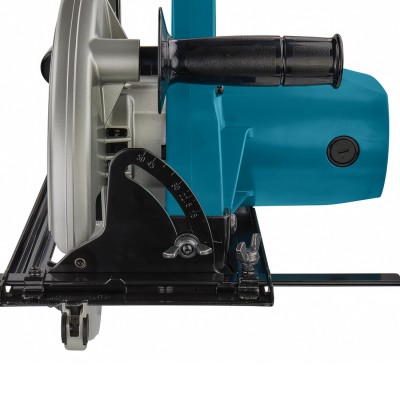 Дискова пила Makita N 5900 B