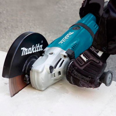 Кутова шліфувальна машина Makita GA 9030 RF 01