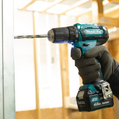 Аккумуляторная дрель-шуруповерт Makita DF333DWME