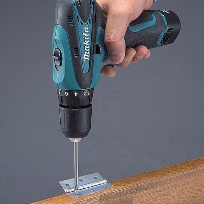 Акумуляторний дриль-шуруповерт Makita DF 330 DWE + радіо MR051 + акумуляторний ліхтар STEX ML 101