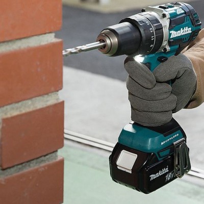Аккумуляторный ударный шуруповерт Makita DHP 484 RFE