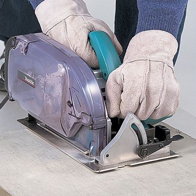 Алмазная дисковая пила с пылесборником Makita 4157 KB