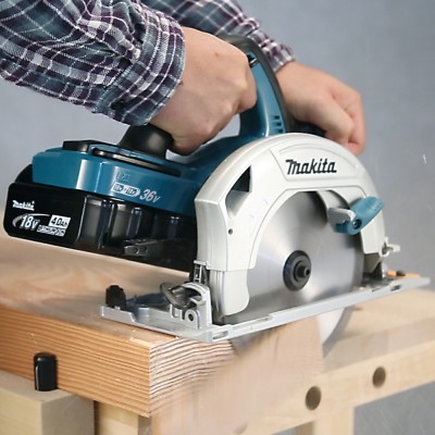 Аккумуляторная дисковая пила Makita DHS 710 Z (без АКБ)