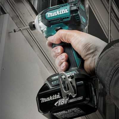 Аккумуляторный ударный винтоверт Makita DTD 170 RTJ