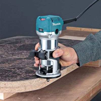 Фрезер ручний Makita RT 0700 C