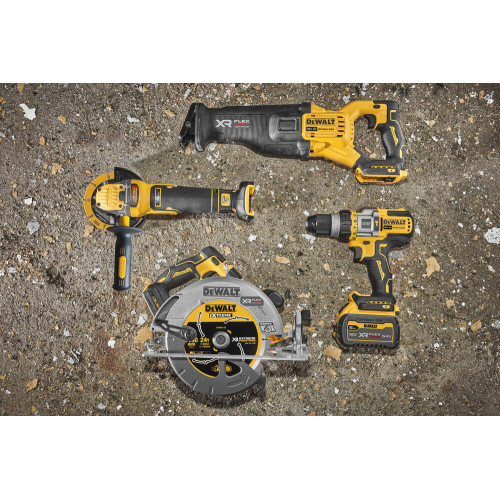 Шабельна акумуляторна пила Dewalt DCS386NT
