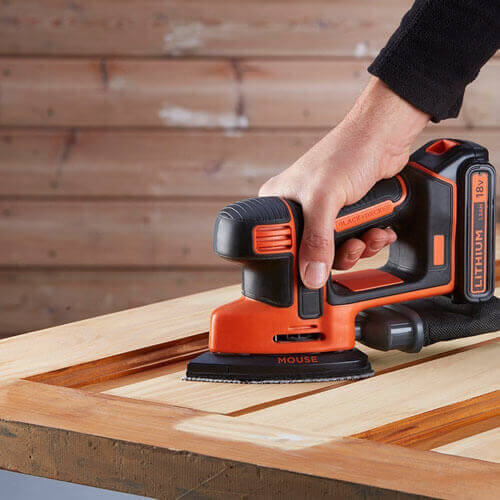 Вібраційна машина шліфувальна акумуляторна Black+Decker BDCDS18N