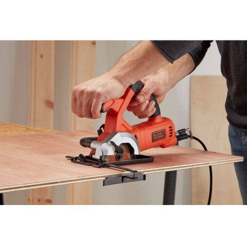 Дискова пила ма Black+Decker BES510