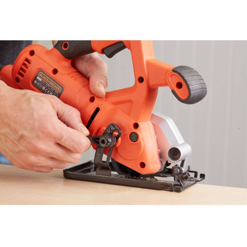Дискова пила ма Black+Decker BES510