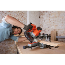 Пила торцювальна мережева Black+Decker BES700