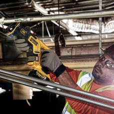 Шабельна пила акумуляторна безщіткова Dewalt DCS367P2