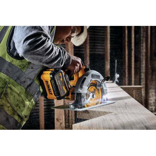 Пила дискова акумуляторна безщіткова Dewalt DCS573NT