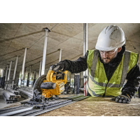 Пила дисковая аккумуляторная Dewalt DCS579T2