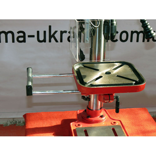 Сверлильный станок по металлу вертикальный Holzmann sb162vn_230v - 500 вт, 220 в, настольный.