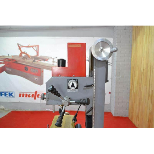 Фрезерный станок вертикальный Holzmann bf20v_230v - 600 вт, 220 в, настольный.