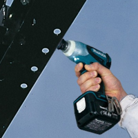 Акумуляторний гайковерт Makita BTW 250 RFE