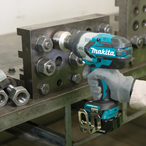 Акумуляторний гайковерт Makita DTW 1001 RTJ