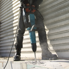 Молоток отбойный сетевой Makita HM1214C