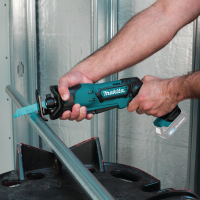 Акумуляторна шабельна пилка Makita JR 103 DWAE