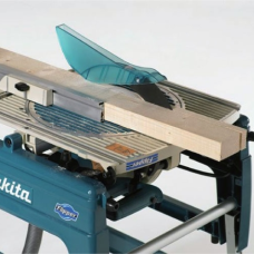 Торцовочная пила со столом Makita LF 1000