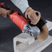 Угловая шлифмашина Maktec MT 903