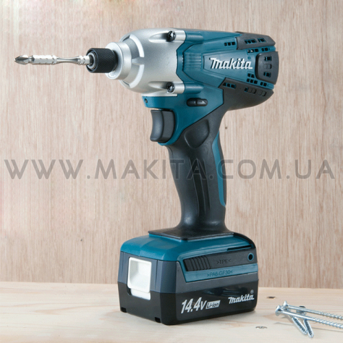 Аккумуляторный ударный гайковерт TD 126 DWE