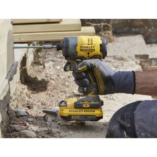 Гайковерт ударный бесщёточный аккумуляторный STANLEY FATMAX SBF810D2K