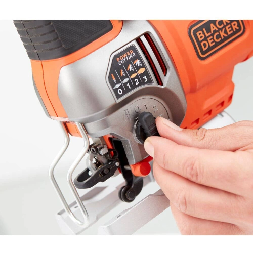 Лобзик Black&Decker BES610 650 Вт