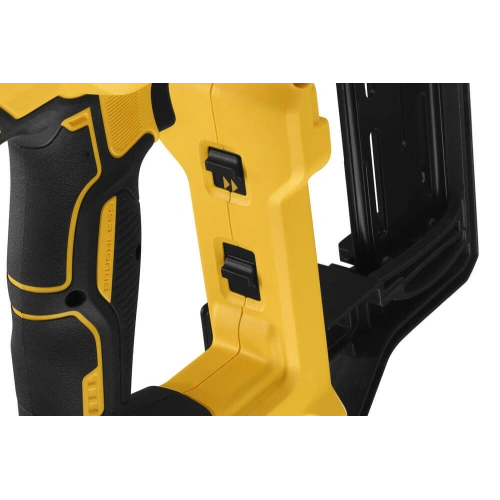 Степлер для скоб акумуляторний безщітковий Dewalt DCFS950N