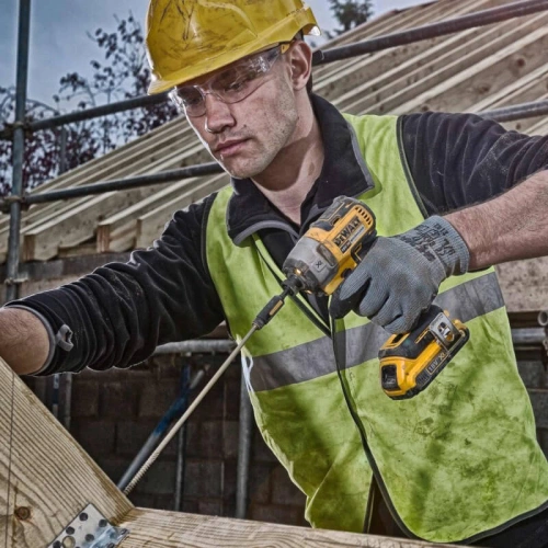 Набор из трех инструментов бесщеточных DeWALT DCK384P2T