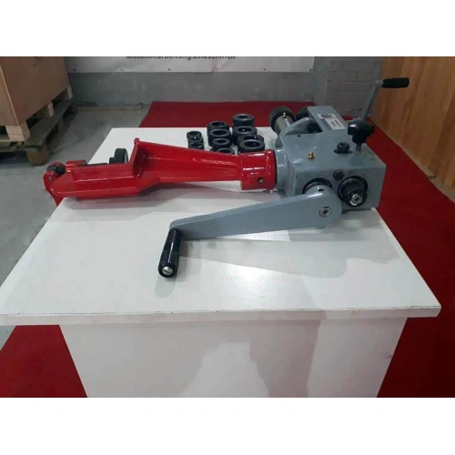 Отбортовочный станок ручной Holzmann skm200