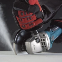 Аккумуляторная угловая шлифмашина Makita BGA 450 RFE
