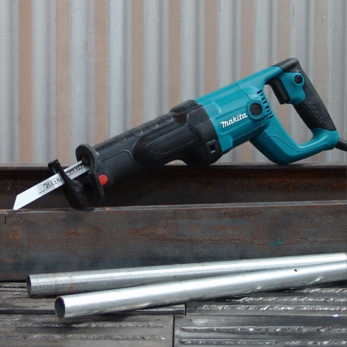 Сабельная пила Makita JR 3050 T