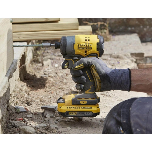 Гайковёрт аккумуляторный ударный бесщёточный Stanley Fatmax SFMCF810D2K
